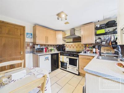 Rose Cottage, Main Road, Tonteg, Pontypridd - Kitchen/Breakfast Room