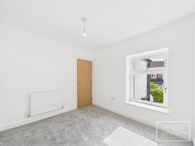 Thurston Road, Trallwn, Pontypridd - Bedroom 2