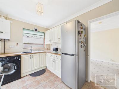 Llys Corrwg, Rhydyfelin, Pontypridd - Kitchen