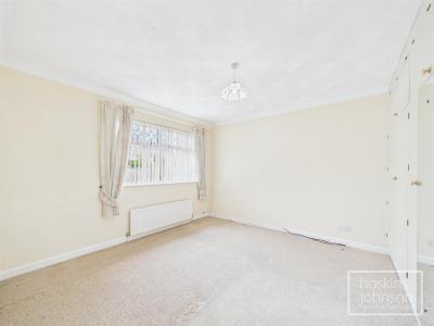 Llys Corrwg, Rhydyfelin, Pontypridd - Bedroom 2