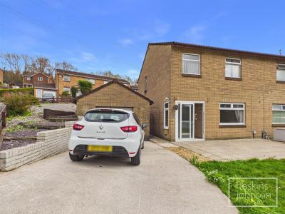 Llys Corrwg, Rhydyfelin, Pontypridd - Property