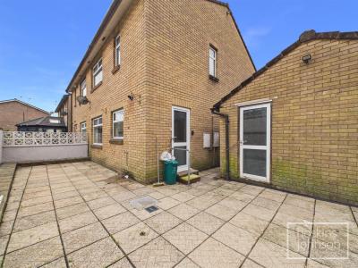 Llys Corrwg, Rhydyfelin, Pontypridd - Outside