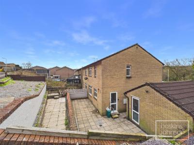 Llys Corrwg, Rhydyfelin, Pontypridd - Property