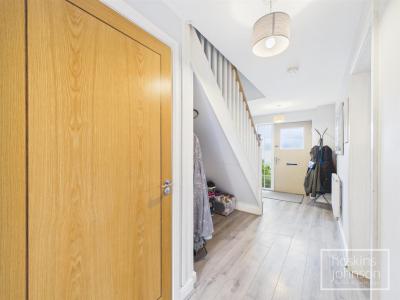 Highfields, Tonyrefail, Porth - Property