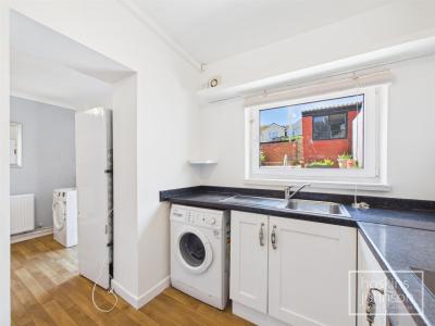 Glynmynach Street, Ynysybwl, Pontypridd - Kitchen