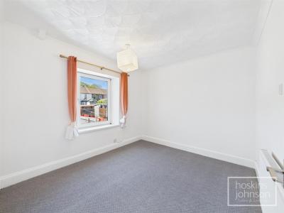 Glynmynach Street, Ynysybwl, Pontypridd - Bedroom 2