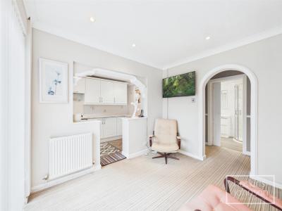Greenfield Avenue, Pontypridd - Dining Room