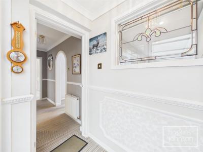 Greenfield Avenue, Pontypridd - Hallway