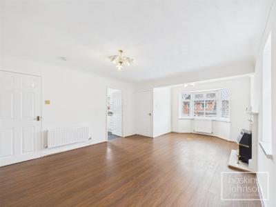 Brynderwen, Cilfynydd, Pontypridd - Lounge