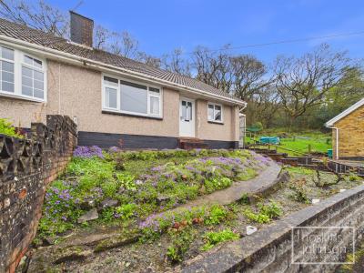 Whiterock Avenue, Graigwen, Pontypridd - Outside