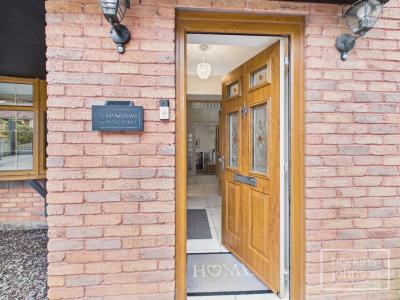 Hurford Street, Maesycoed, Pontypridd - Entrance Lobby