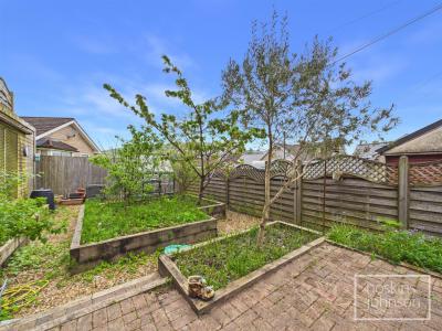 Hurford Street, Maesycoed, Pontypridd - Property