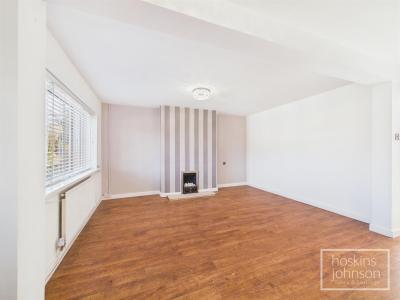 Derwendeg Avenue, Pontypridd - Living Room