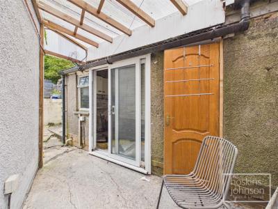 Cefn Lane, Glyncoch, Pontypridd - Utility