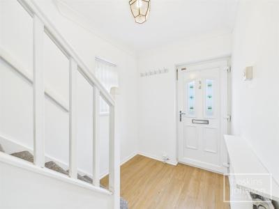 Cefn Lane, Glyncoch, Pontypridd - Hallway