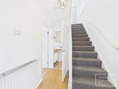 Cefn Lane, Glyncoch, Pontypridd - Hallway