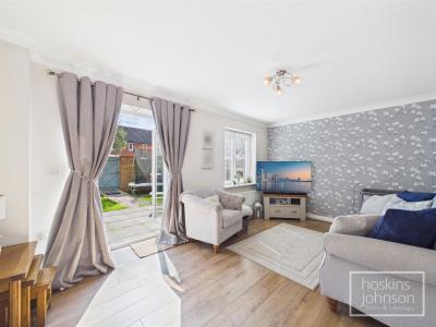 Nant Arian, Church Village, Pontypridd - Living Room