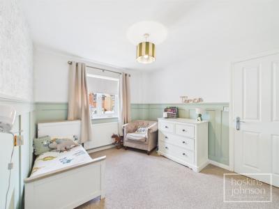 Nant Arian, Church Village, Pontypridd - Bedroom 2