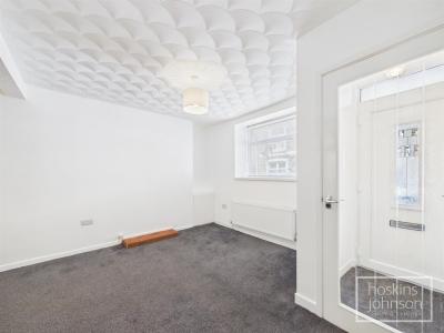 Wood Road, Pontypridd - Lounge/Diner
