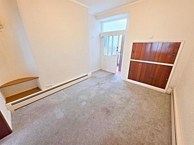 Lanwern Road, Maesycoed, Pontypridd - Living Room