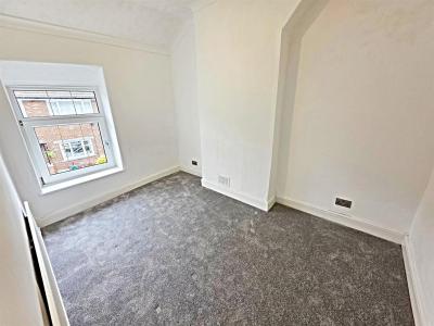 Birchgrove, Tirphil, New Tredegar - Bedroom 1
