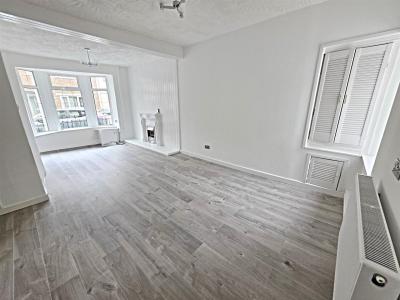 Birchgrove, Tirphil, New Tredegar - Lounge/Diner