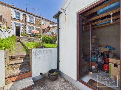 Pantygraigwen Road, Pontypridd - Property