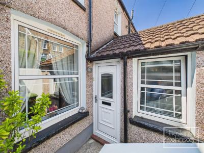 Pantygraigwen Road, Pontypridd - Property