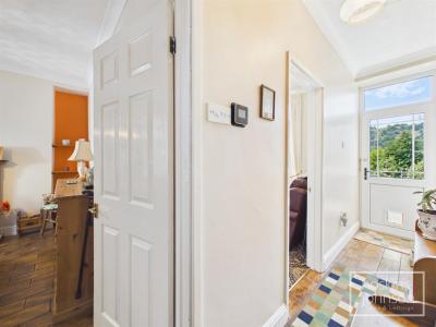 Pantygraigwen Road, Pontypridd - Entrance Hall