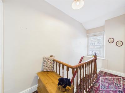 Pantygraigwen Road, Pontypridd - First Floor Landing