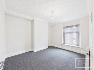 Rosser Street, Maesycoed, Pontypridd - Bedroom 1