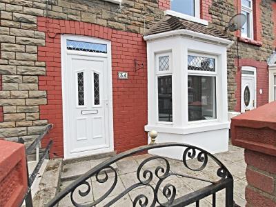 Rosser Street, Maesycoed, Pontypridd - Entrance