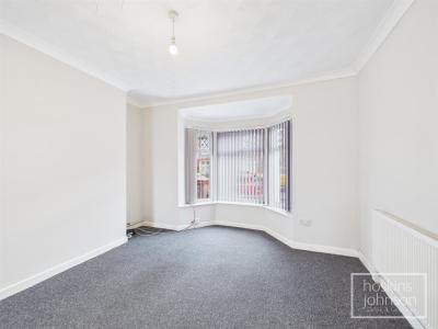 Rosser Street, Maesycoed, Pontypridd - Lounge/Diner