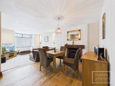 Thompson Villas, Ynysybwl, Pontypridd - Lounge/Diner