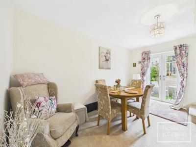 Silverhill Close, Cilfynydd, Pontypridd - Dining Room
