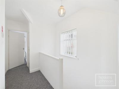 Oak Street, Rhydyfelin, Pontypridd - First Floor Landing