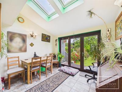 Church Street, Ynysybwl, Pontypridd - Dining/Garden Room