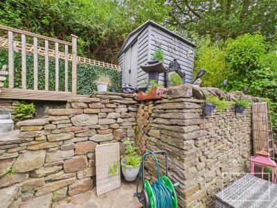 Pantygraigwen Road, Pontypridd - Property