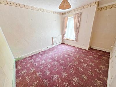 Kingsland Terrace, Treforest, Pontypridd - Bedroom 2