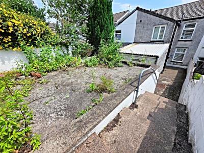 Kingsland Terrace, Treforest, Pontypridd - Outside