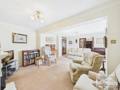 Graigwen Parc, Graigwen, Pontypridd - Property