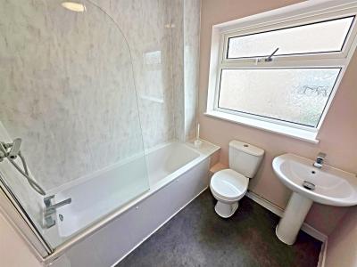 Heol Y Coed, Beddau, Pontypridd - Bathroom/WC