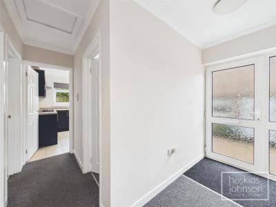 Heol Y Coed, Beddau, Pontypridd - Entrance Hall