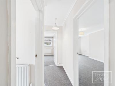Heol Y Coed, Beddau, Pontypridd - Entrance Hall