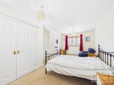 Maes Yr Eglwys, Church Village, Pontypridd - Bedroom 1