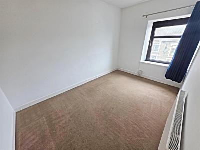 Ann Street, Cilfynydd, Pontypridd - Bedroom 1