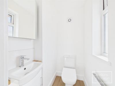 Ceiriog Crescent, Rhydyfelin - En-Suite WC