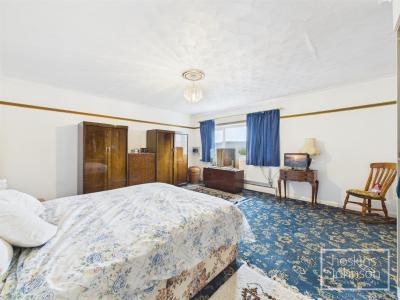 Pencoed Avenue, Pontypridd - Bedroom 1