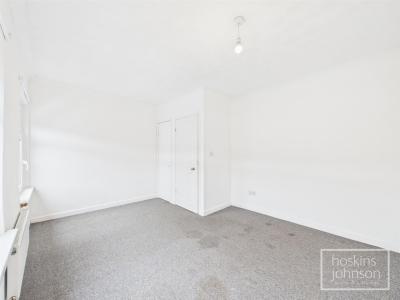 Oxford Street, Treforest, Pontypridd - Bedroom 1