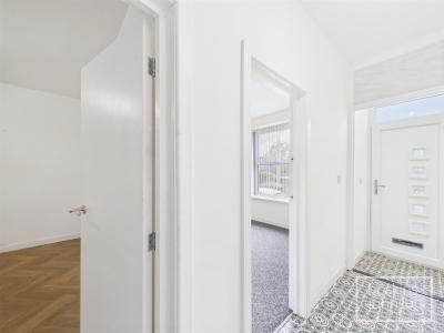 Howell Street, Cilfynydd, Pontypridd - Entrance Hall